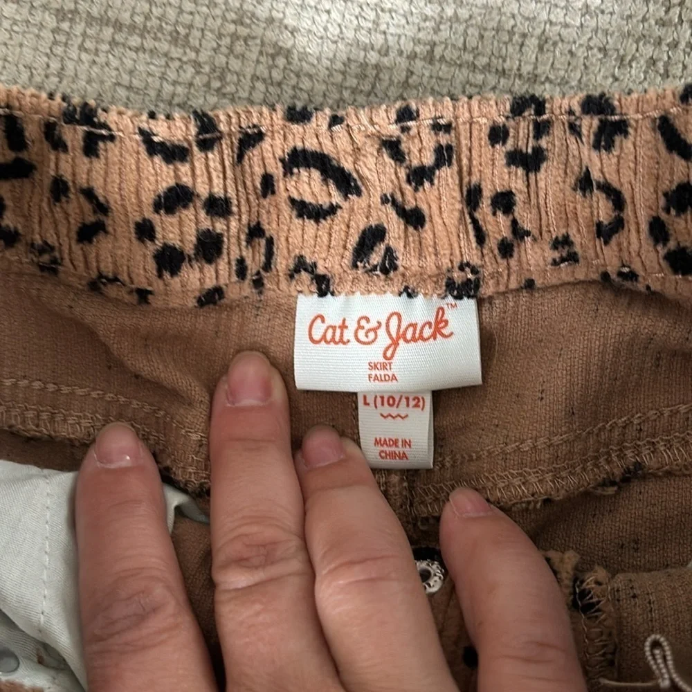 Cat & Jack cheetah print skirt